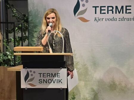 LITERARNI VECER 2026 TERM SNOVIK - Tina Čas, povezovalka večera